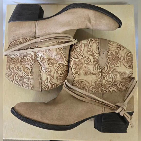 Dingo Women's Tan Floral Western Cowboy Booties Size 9M - Picture 3 of 11